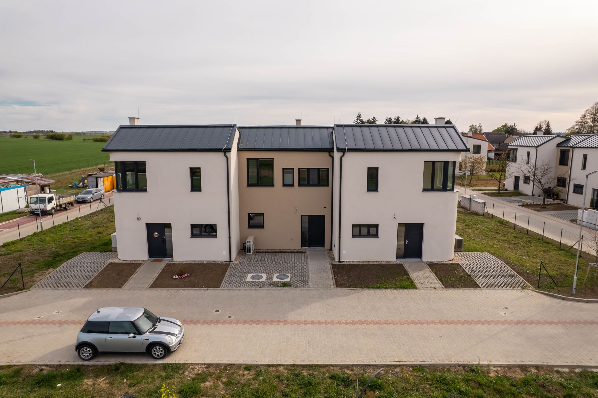 Řadový rodinný dům 4+kk - 4B HOROUŠANY